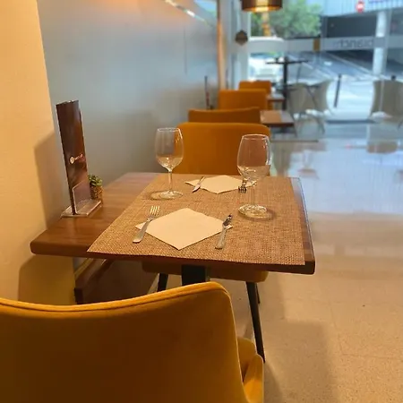 Отель Norai Льорет-де-Мар